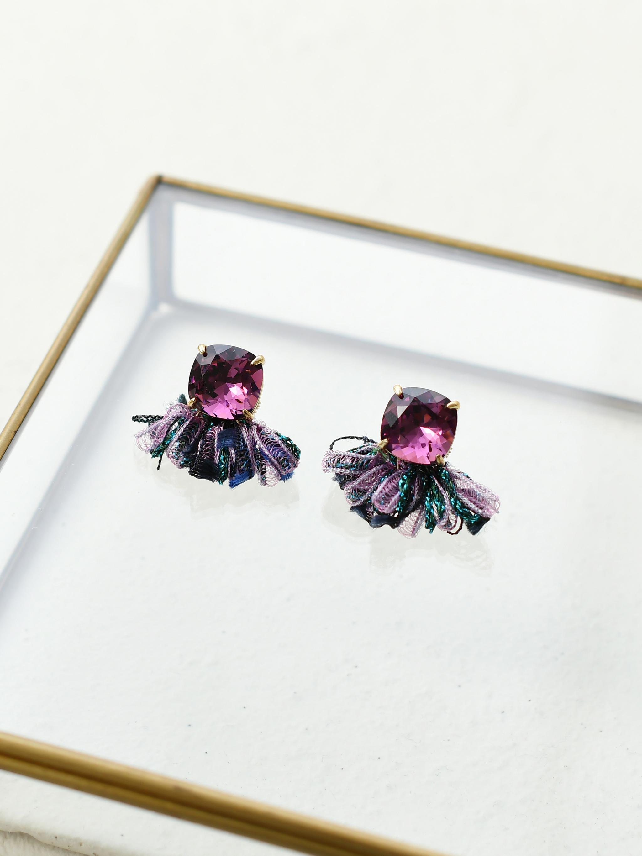 クリスタルタッセルピアス・イヤリング／アメジスト